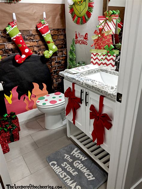 grinch bathroom decor